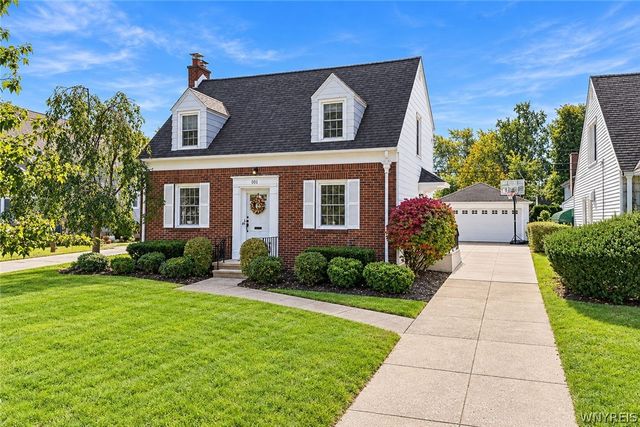 101 Hyledge Drive, Amherst, NY 14226