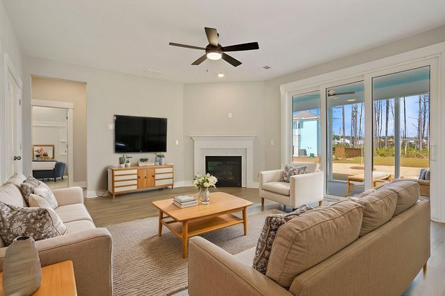 396 Brightside Trail, Summerville, SC 29486