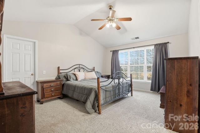 4018 Manor House Drive, Charlotte, NC 28270