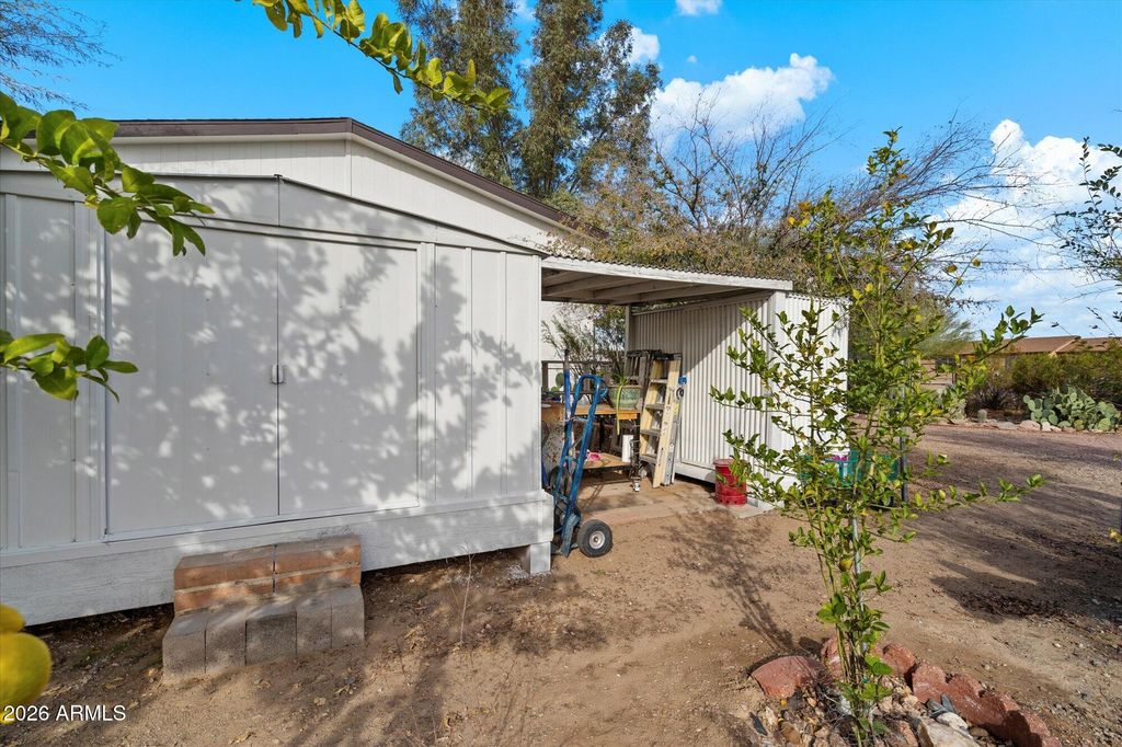 Image 23 of property listing at 31008 N 165TH Drive, Surprise, AZ 85387