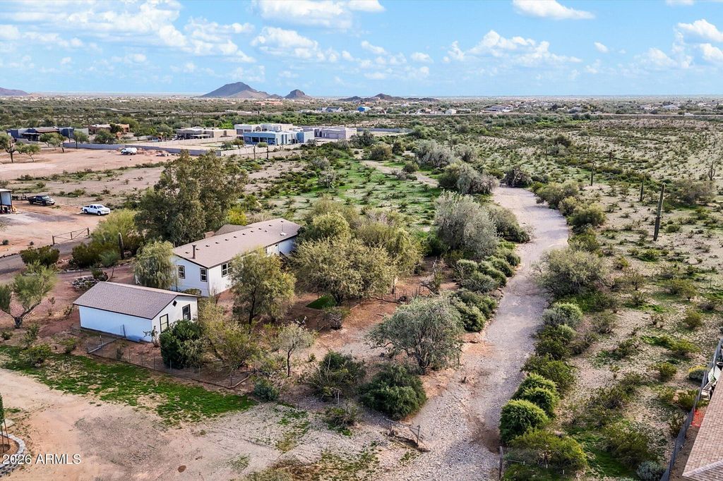 Image 26 of property listing at 31008 N 165TH Drive, Surprise, AZ 85387