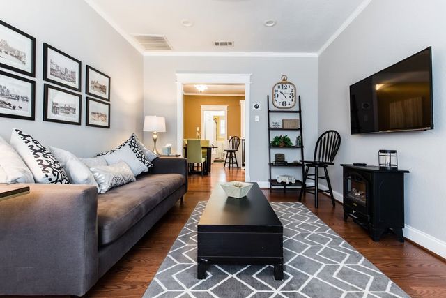 5439 Melrose Avenue, Dallas, TX 75206