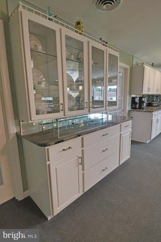 2440 WATER VALLEY RD, Lancaster, PA 17603