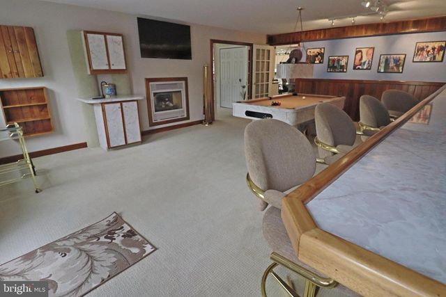 2440 WATER VALLEY RD, Lancaster, PA 17603