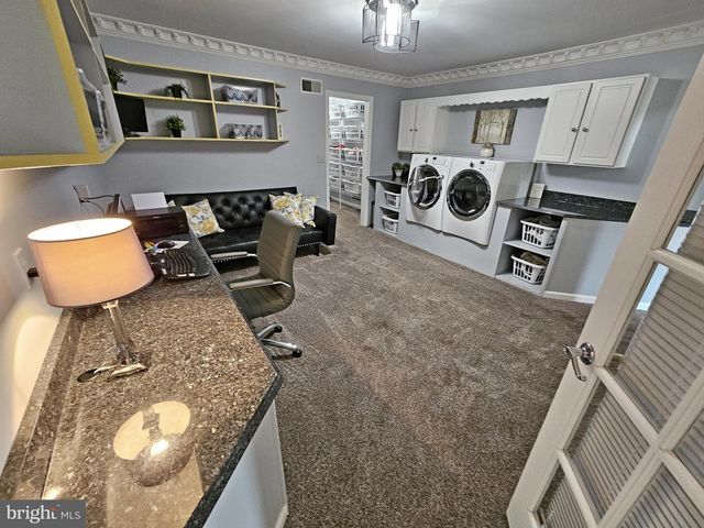 2440 WATER VALLEY RD, Lancaster, PA 17603