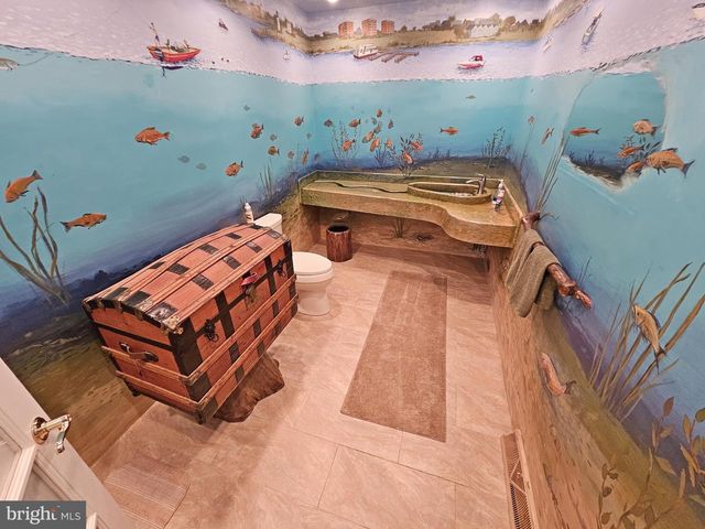 2440 WATER VALLEY RD, Lancaster, PA 17603