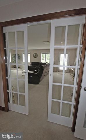 2440 WATER VALLEY RD, Lancaster, PA 17603