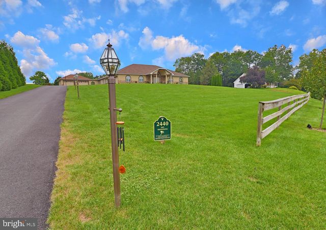 2440 WATER VALLEY RD, Lancaster, PA 17603