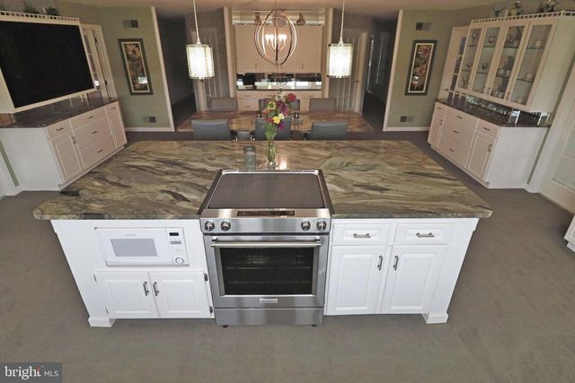 2440 WATER VALLEY RD, Lancaster, PA 17603