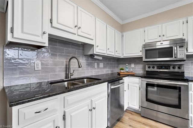 1120 Birch Tree Way, Greensboro, NC 27410