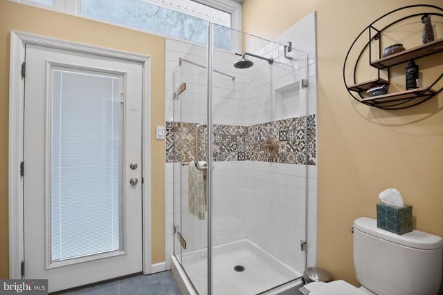 8309 MACARTHUR RD, Glenside, PA 19038