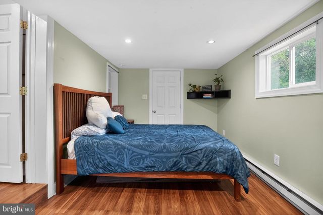 8309 MACARTHUR RD, Glenside, PA 19038