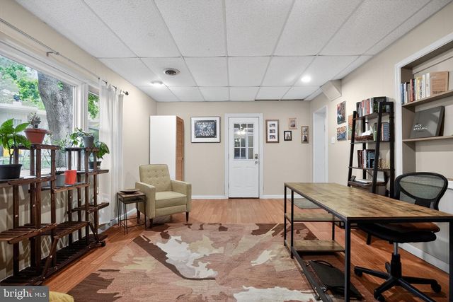 8309 MACARTHUR RD, Glenside, PA 19038