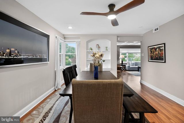 8309 MACARTHUR RD, Glenside, PA 19038