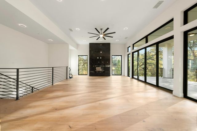 23505 Darkhorse Dr, Auburn, CA 95602