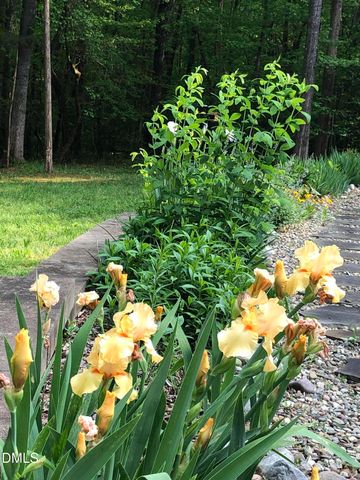 350 Wild Rose Lane, Pittsboro, NC 27312