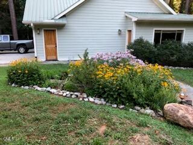 350 Wild Rose Lane, Pittsboro, NC 27312