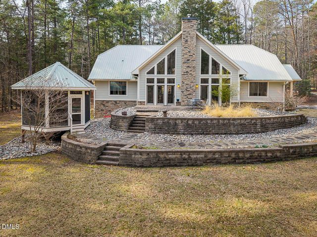 350 Wild Rose Lane, Pittsboro, NC 27312