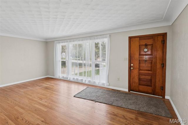211 Edding Lane, Fairview Heights, IL 62208