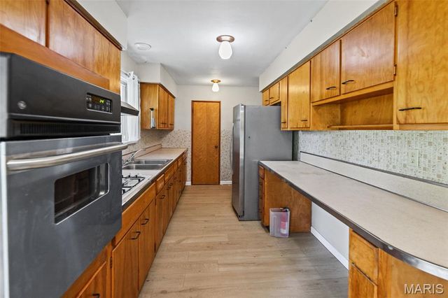 211 Edding Lane, Fairview Heights, IL 62208