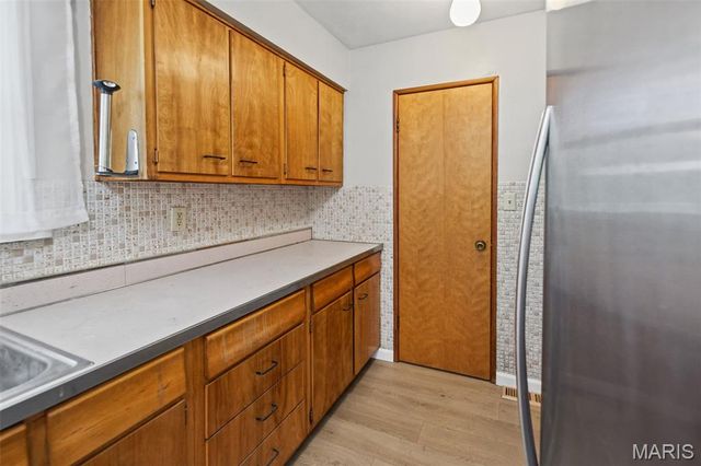 211 Edding Lane, Fairview Heights, IL 62208