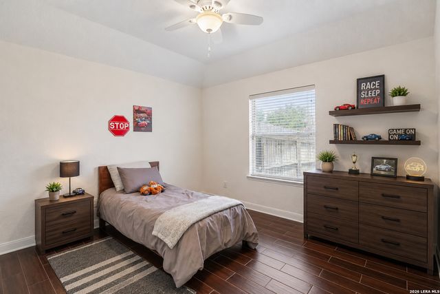 6718 Laura Hts, Schertz, TX 78154