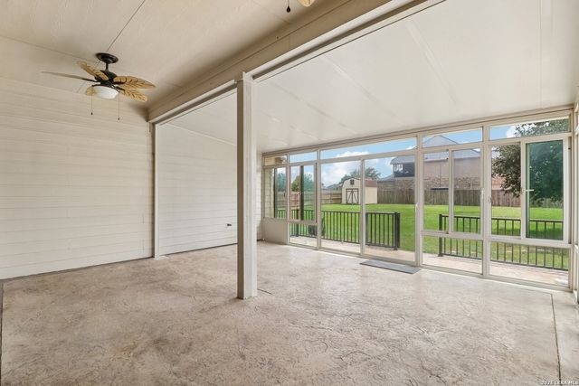 6718 Laura Hts, Schertz, TX 78154