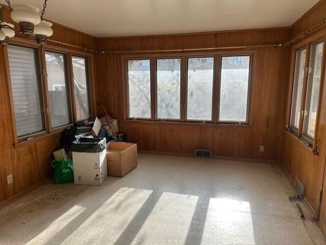 1606 Pinehurst Avenue, Saint Paul, MN 55116