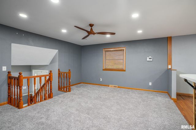 4240 4TH Avenue, East Moline, IL 61244