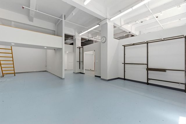 300 Summer St 11, Boston, MA 02210