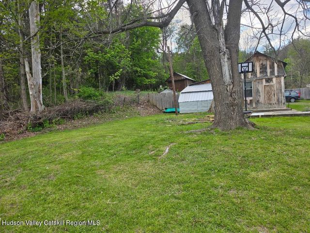 1 Jackson Drive, Ellenville, NY 12428