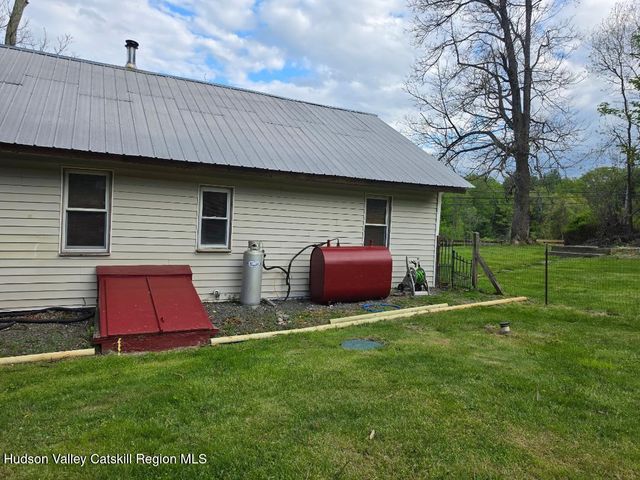 1 Jackson Drive, Ellenville, NY 12428