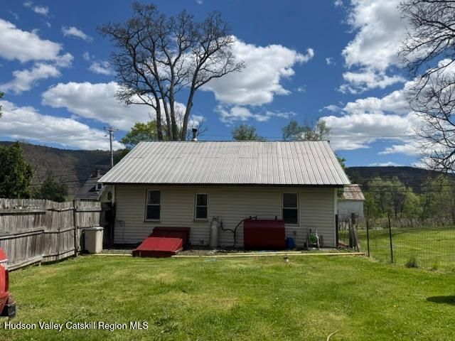 1 Jackson Drive, Ellenville, NY 12428