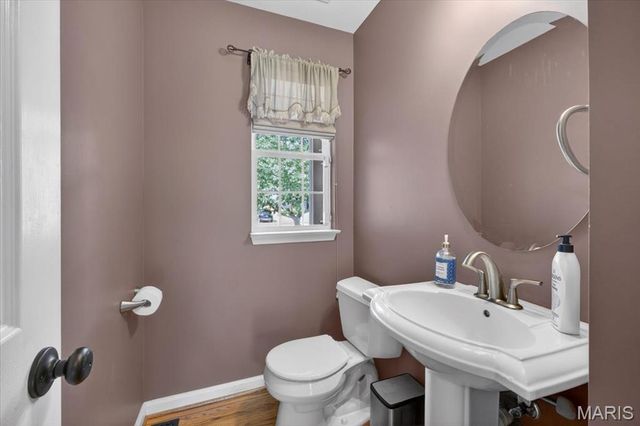 7536 Shaftesbury Avenue, University City, MO 63130