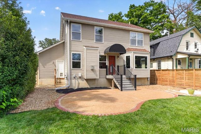 7536 Shaftesbury Avenue, University City, MO 63130