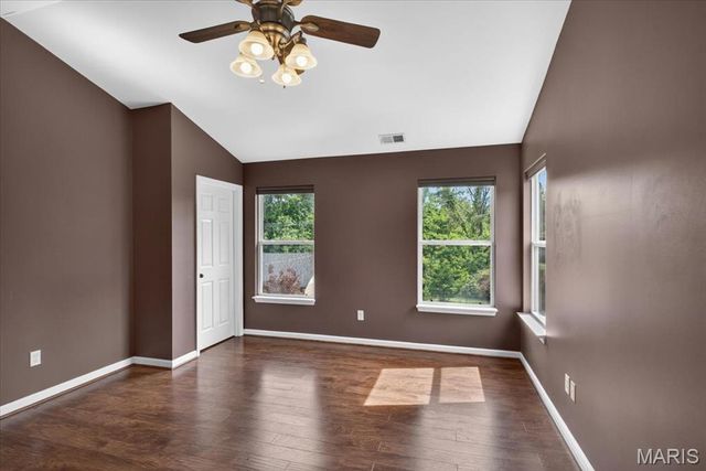 7536 Shaftesbury Avenue, University City, MO 63130