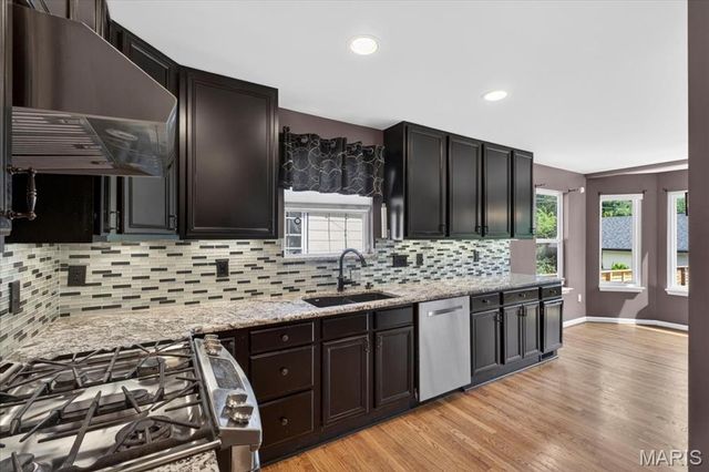 7536 Shaftesbury Avenue, University City, MO 63130