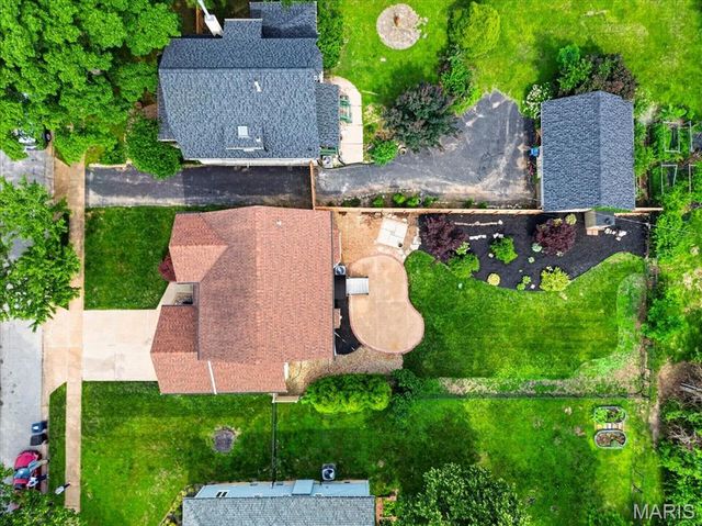 7536 Shaftesbury Avenue, University City, MO 63130