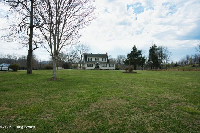 8675 KY-52, Loretto, KY 40037