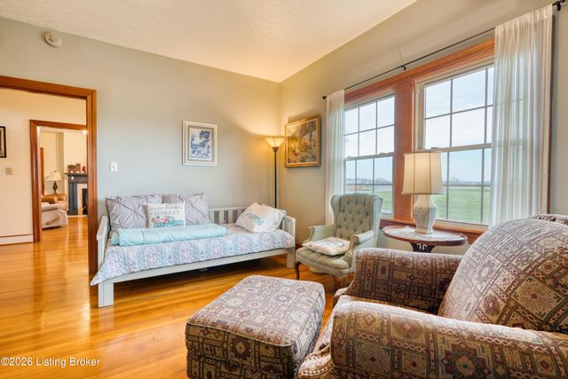 8675 KY-52, Loretto, KY 40037