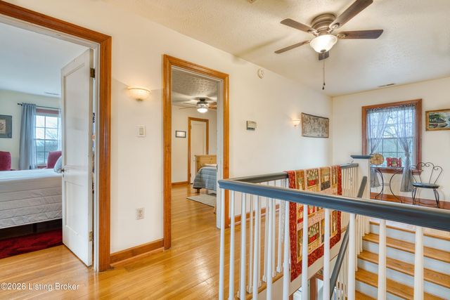 8675 KY-52, Loretto, KY 40037