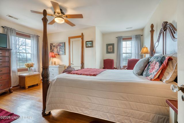 8675 KY-52, Loretto, KY 40037