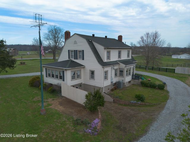 8675 KY-52, Loretto, KY 40037