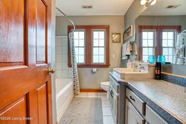 8675 KY-52, Loretto, KY 40037