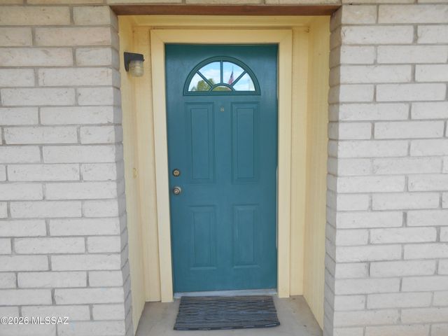 894 S Post Road, Benson, AZ 85602