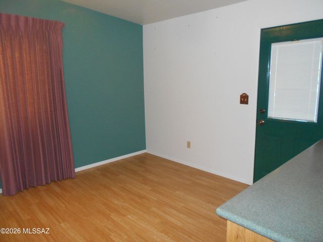 894 S Post Road, Benson, AZ 85602