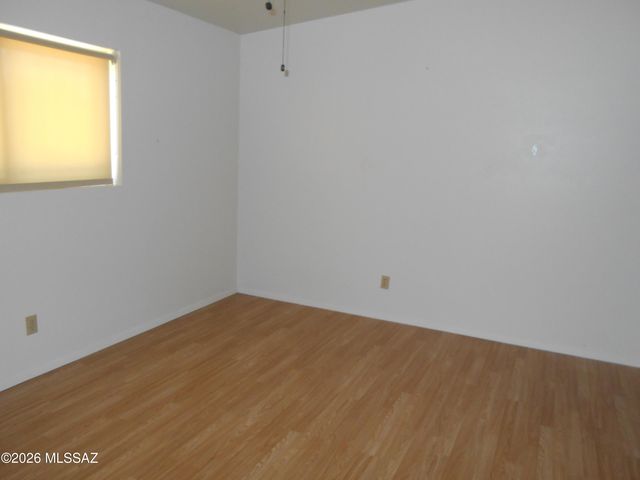 894 S Post Road, Benson, AZ 85602