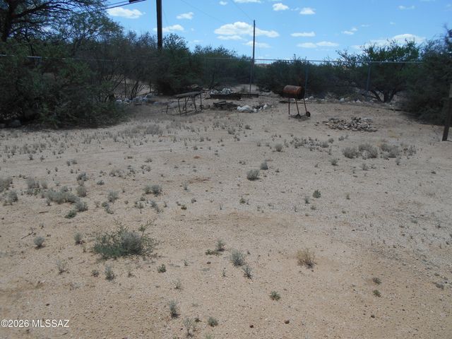894 S Post Road, Benson, AZ 85602