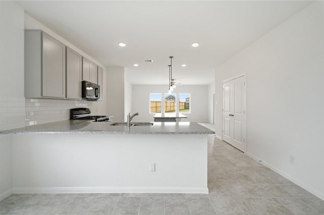 14309 Pine Cliffs Drive, Texas City, TX 77568