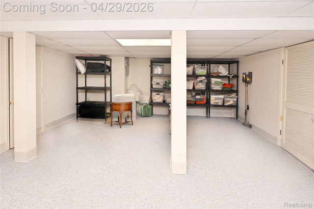 6024 Ledgeway Drive, West Bloomfield Charter Township, MI 48322